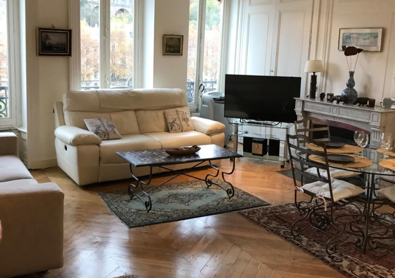 Apartament Vue Sur L'Eau Lyon Zewnętrze zdjęcie