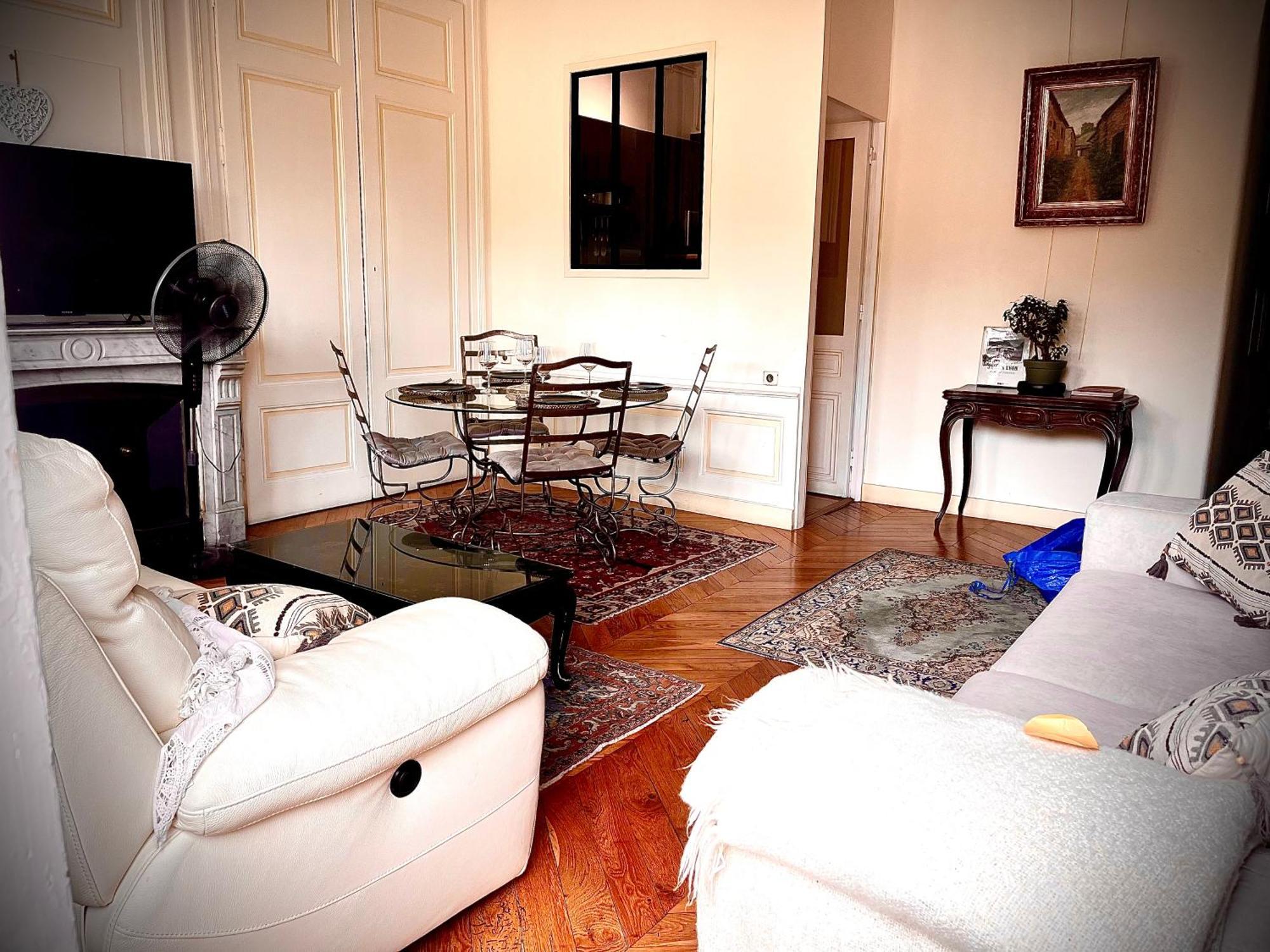 Apartament Vue Sur L'Eau Lyon Zewnętrze zdjęcie